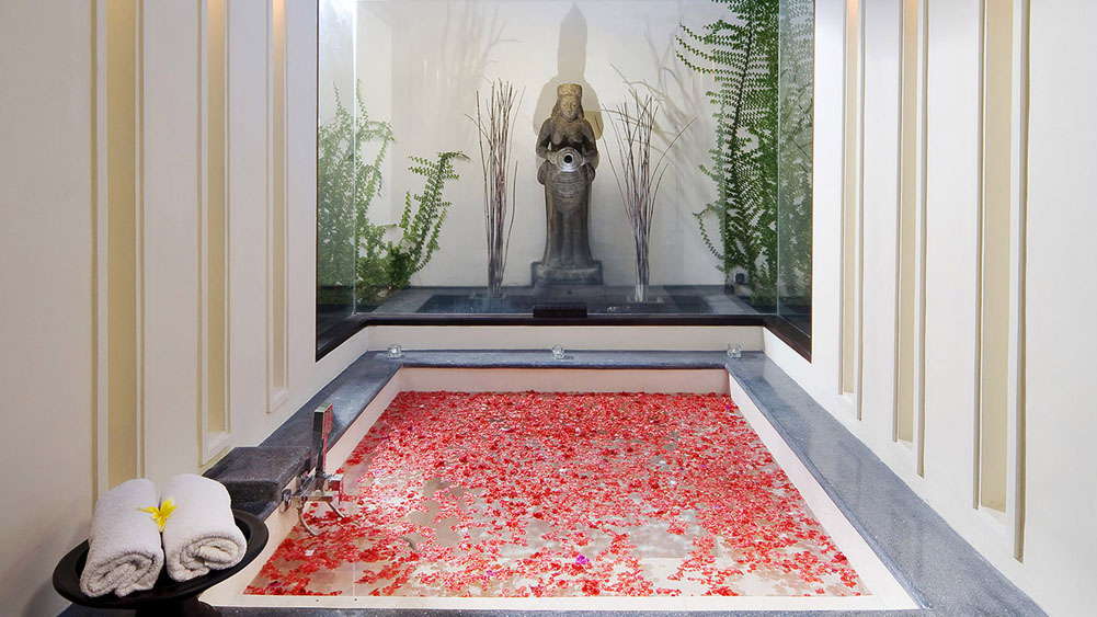 The Ylang Ylang - Sunken Bathtub